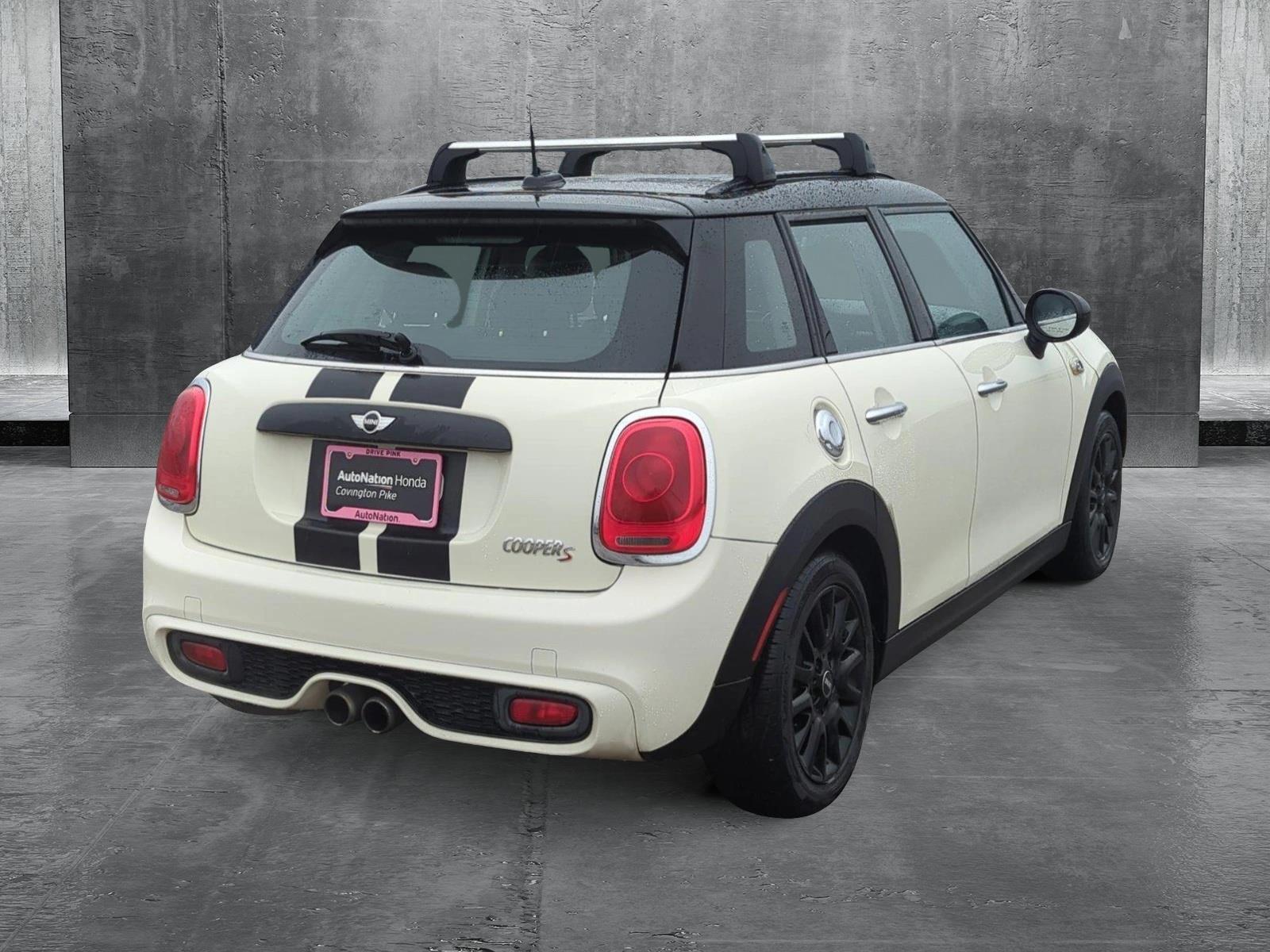 2015 MINI Cooper S Hardtop 4 Door Vehicle Photo in Memphis, TN 38128