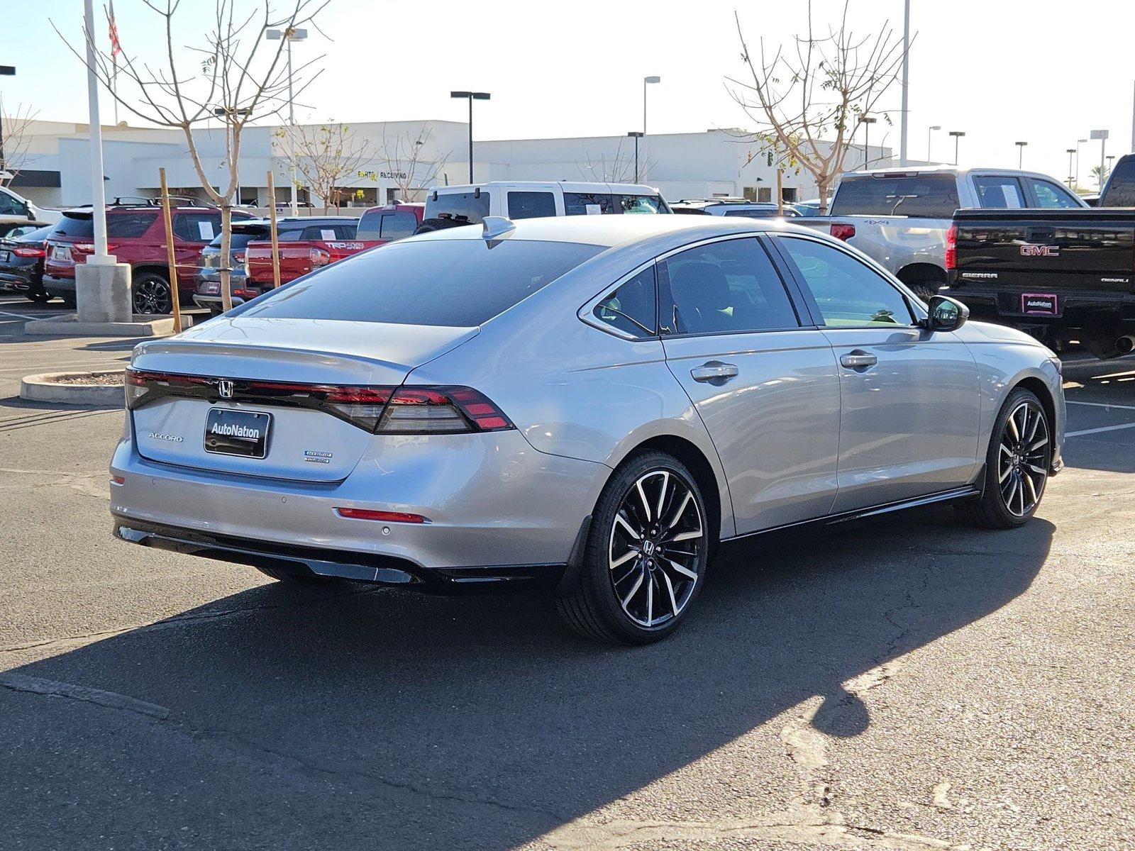 2024 Honda Accord Hybrid Vehicle Photo in GILBERT, AZ 85297-0446