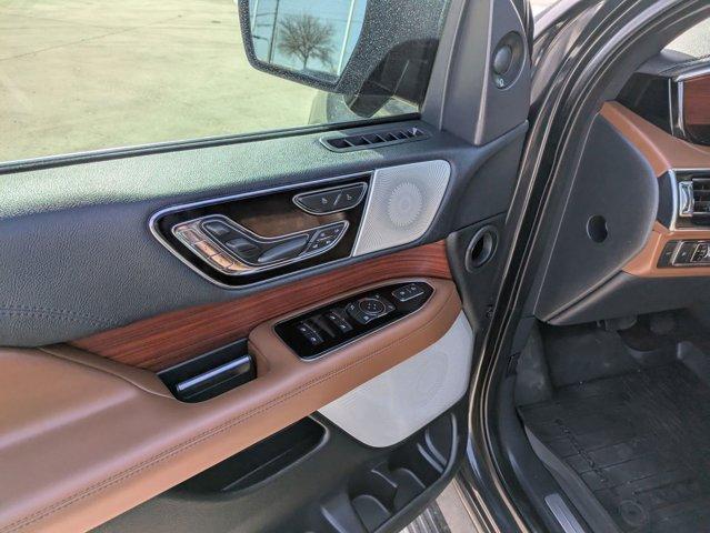 2022 Lincoln Navigator Vehicle Photo in SELMA, TX 78154-1459