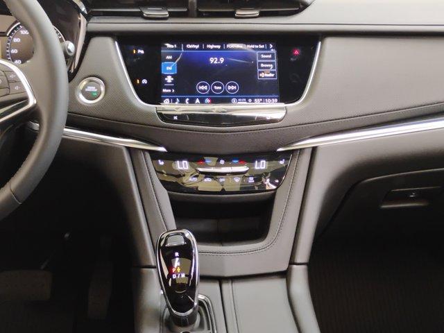 2025 Cadillac XT5 Vehicle Photo in PINEVILLE, NC 28134-8495