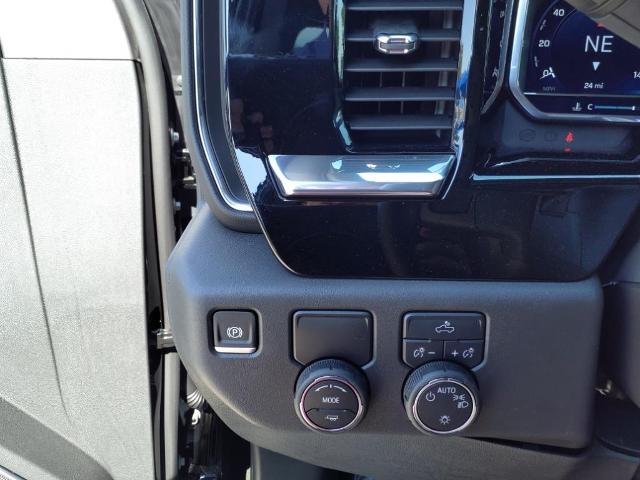 2025 Chevrolet Silverado 1500 Vehicle Photo in Denton, TX 76205