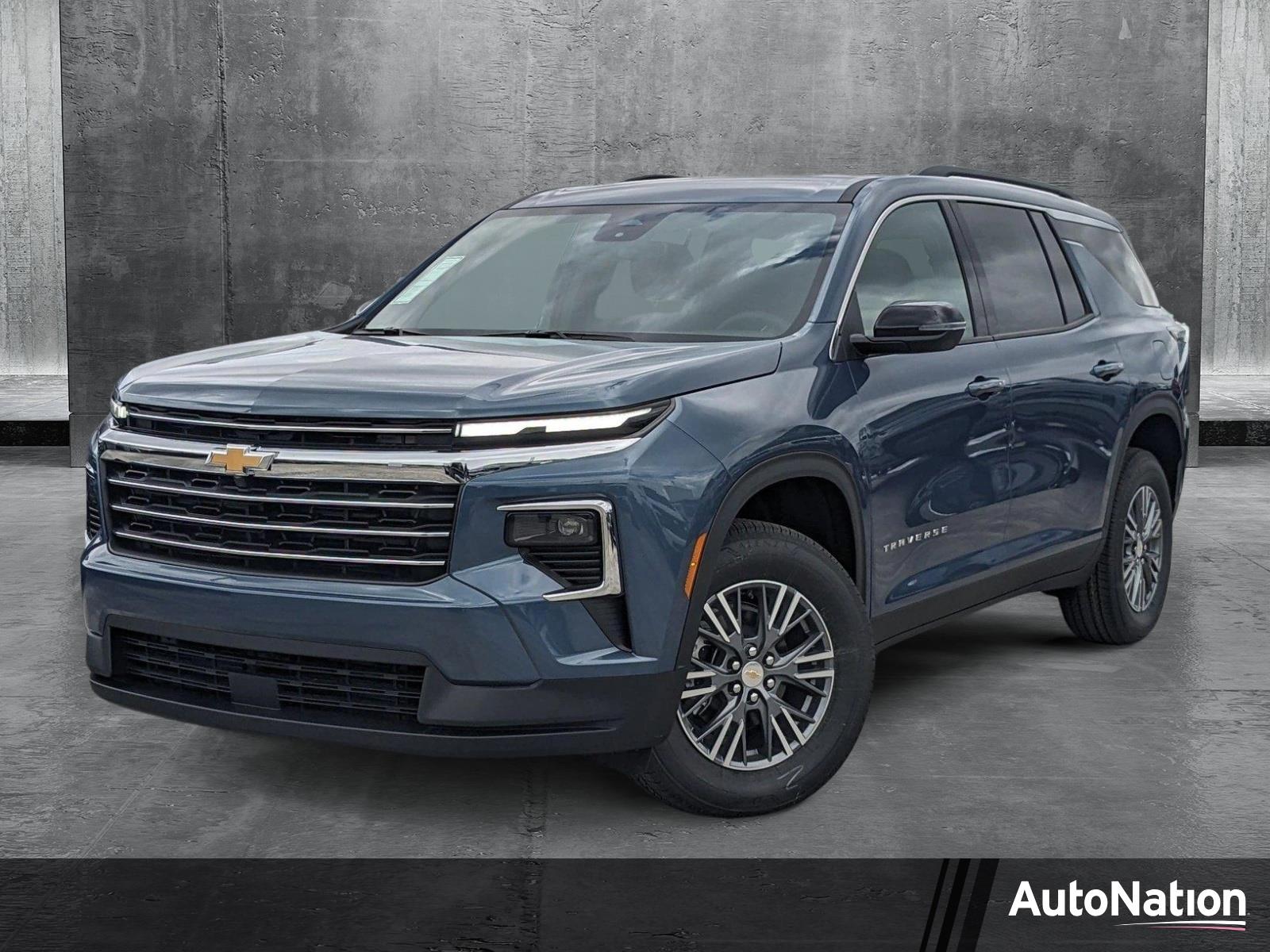 2025 Chevrolet Traverse Vehicle Photo in MIAMI, FL 33172-3015