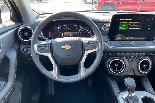 2025 Chevrolet Blazer Vehicle Photo in TOPEKA, KS 66609-0000