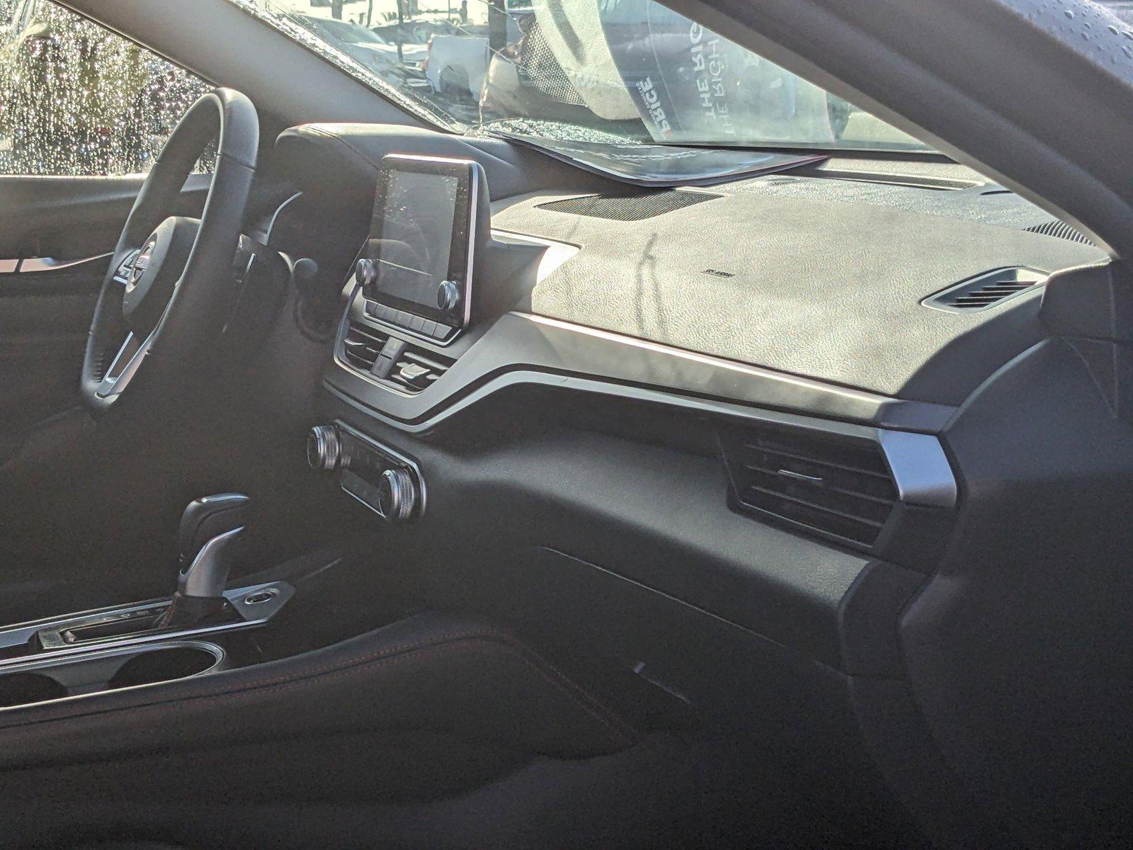 2023 Nissan Altima Vehicle Photo in Pembroke Pines , FL 33084