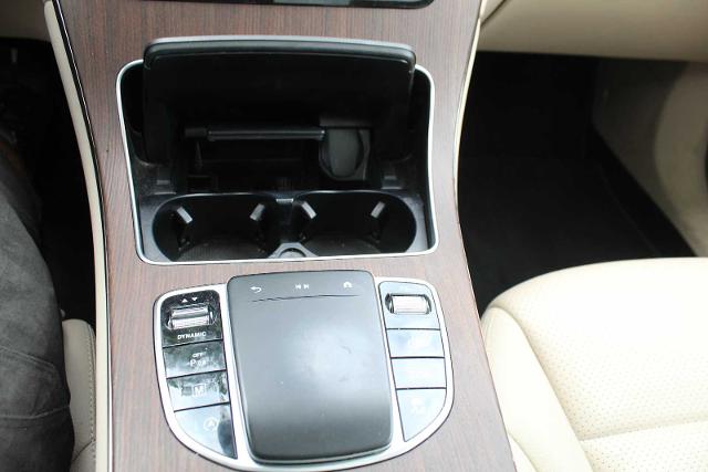 2022 Mercedes-Benz GLC Vehicle Photo in HOUSTON, TX 77090