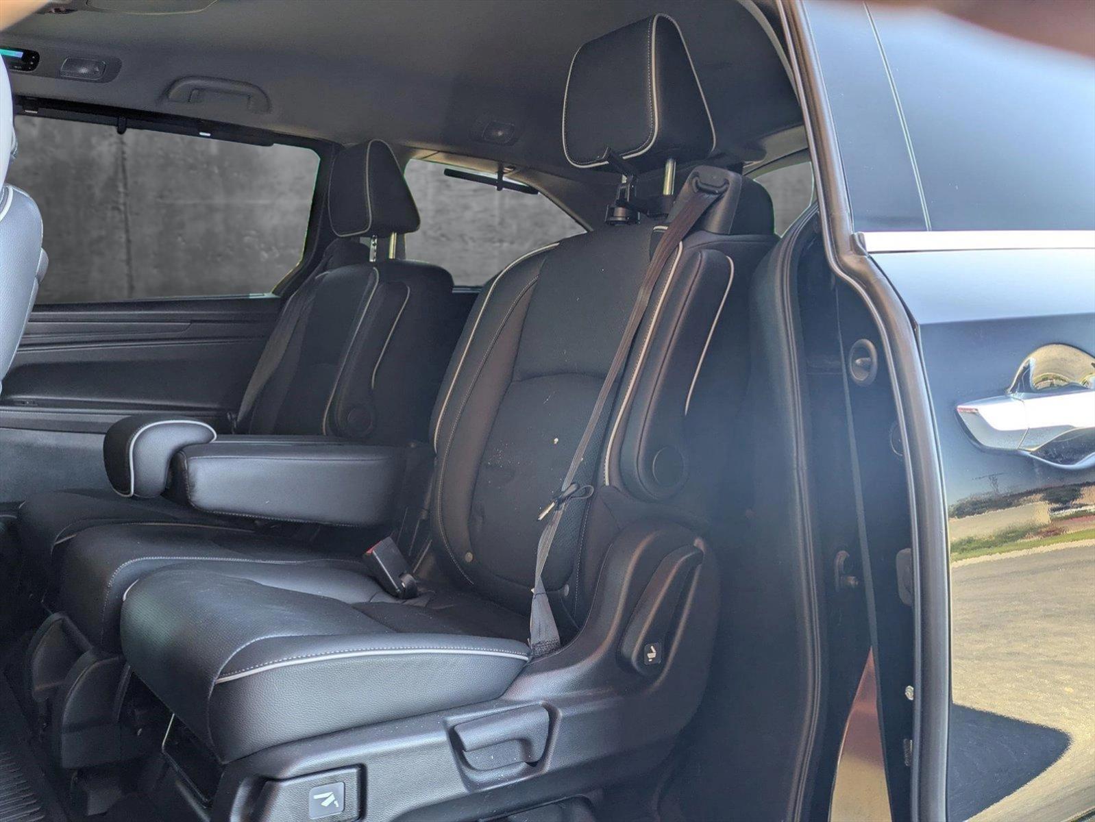 2024 Honda Odyssey Vehicle Photo in Valencia, CA 91355-1794