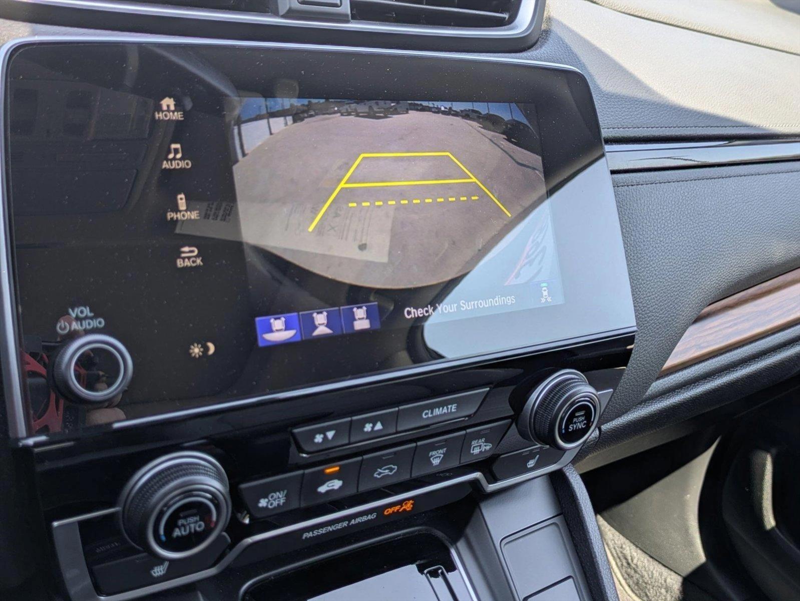 2022 Honda CR-V Vehicle Photo in Valencia, CA 91355