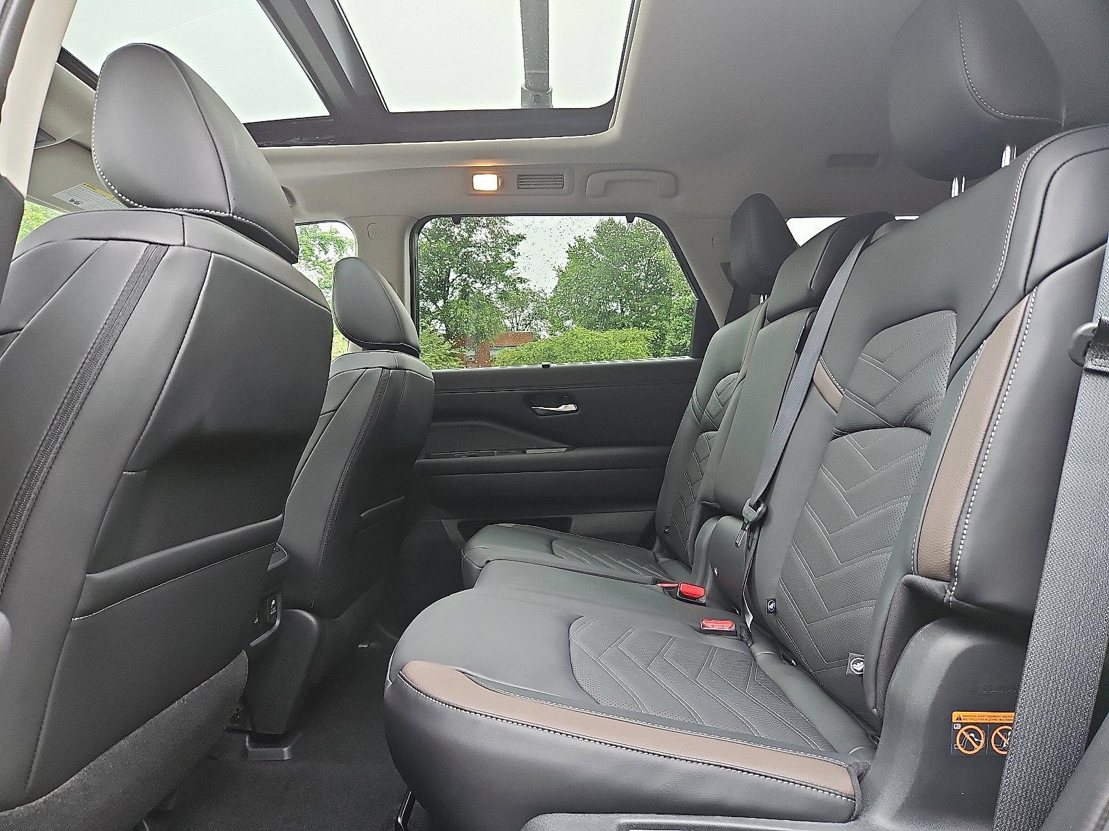 2025 Nissan Pathfinder Vehicle Photo in Jenkintown, PA 19046