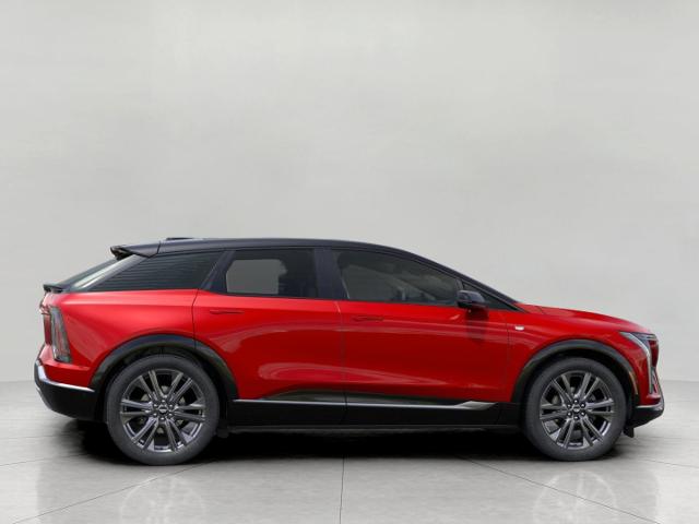 2025 Cadillac OPTIQ Vehicle Photo in MADISON, WI 53713-3220
