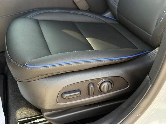 2025 Buick Envista Vehicle Photo in COLUMBIA, MO 65203-3903