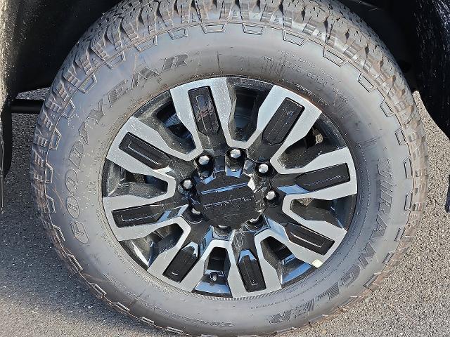 2025 GMC Sierra 2500 HD Vehicle Photo in TREVOSE, PA 19053-4984