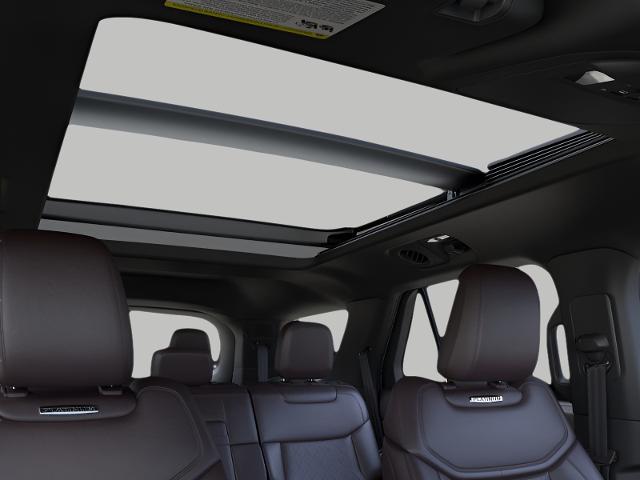 2025 Ford Explorer Vehicle Photo in Oshkosh, WI 54901