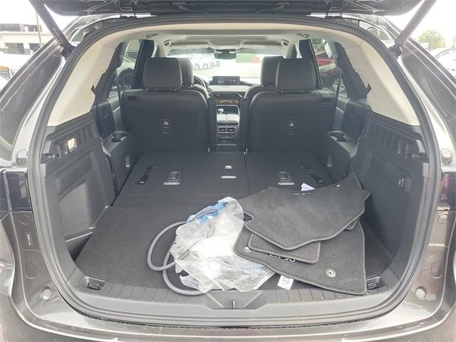 2024 Mazda CX-90 PHEV Vehicle Photo in New Bloomfield, PA 17068