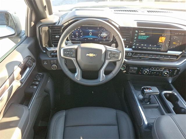 2025 Chevrolet Silverado 1500 Vehicle Photo in LEWES, DE 19958-4935