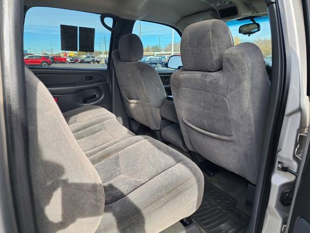 2007 Chevrolet Silverado 1500 Classic Vehicle Photo in PARIS, TX 75460-2116