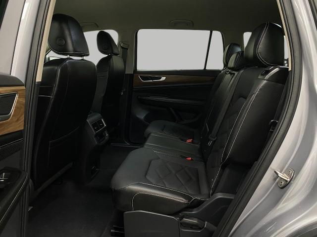 2024 Volkswagen Atlas Vehicle Photo in Appleton, WI 54913