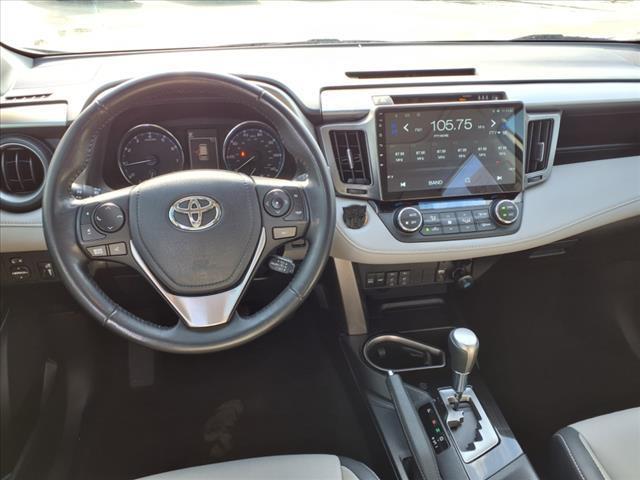 2018 Toyota RAV4 Vehicle Photo in NEDERLAND, TX 77627-8017