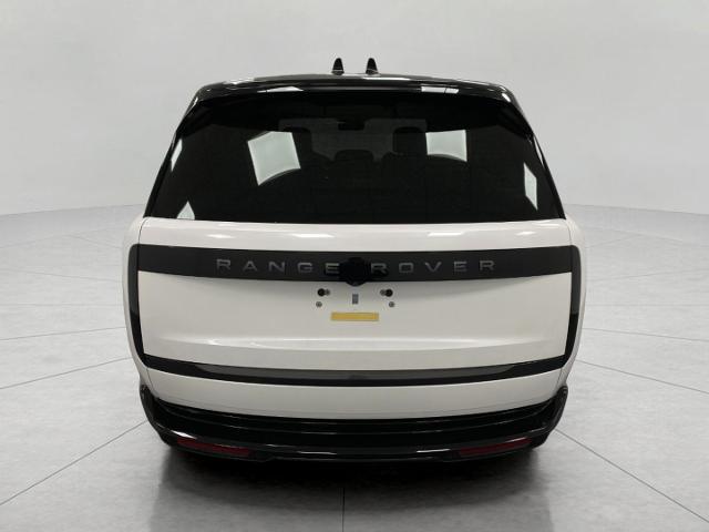 2025 Range Rover Vehicle Photo in Appleton, WI 54913