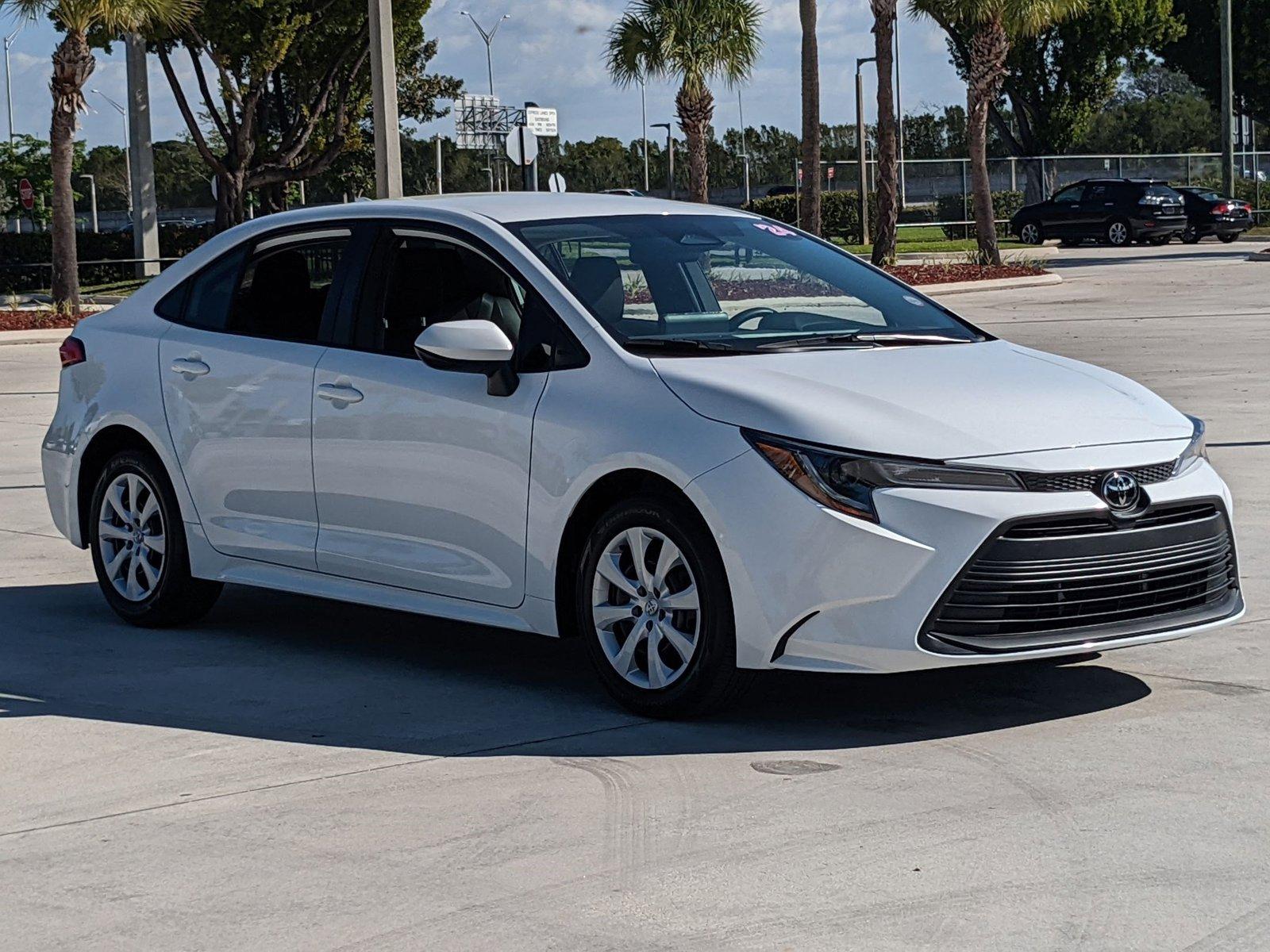 2024 Toyota Corolla Vehicle Photo in Davie, FL 33331