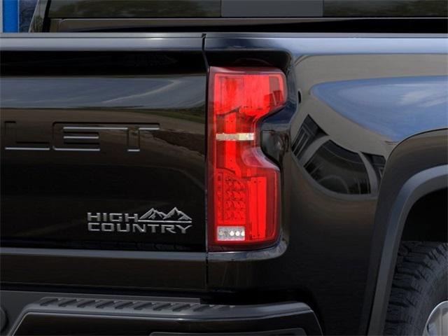 2025 Chevrolet Silverado 2500 HD Vehicle Photo in ENGLEWOOD, CO 80113-6708