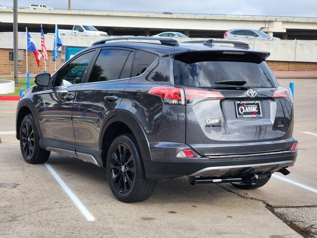2018 Toyota RAV4 Vehicle Photo in SUGAR LAND, TX 77478-0000