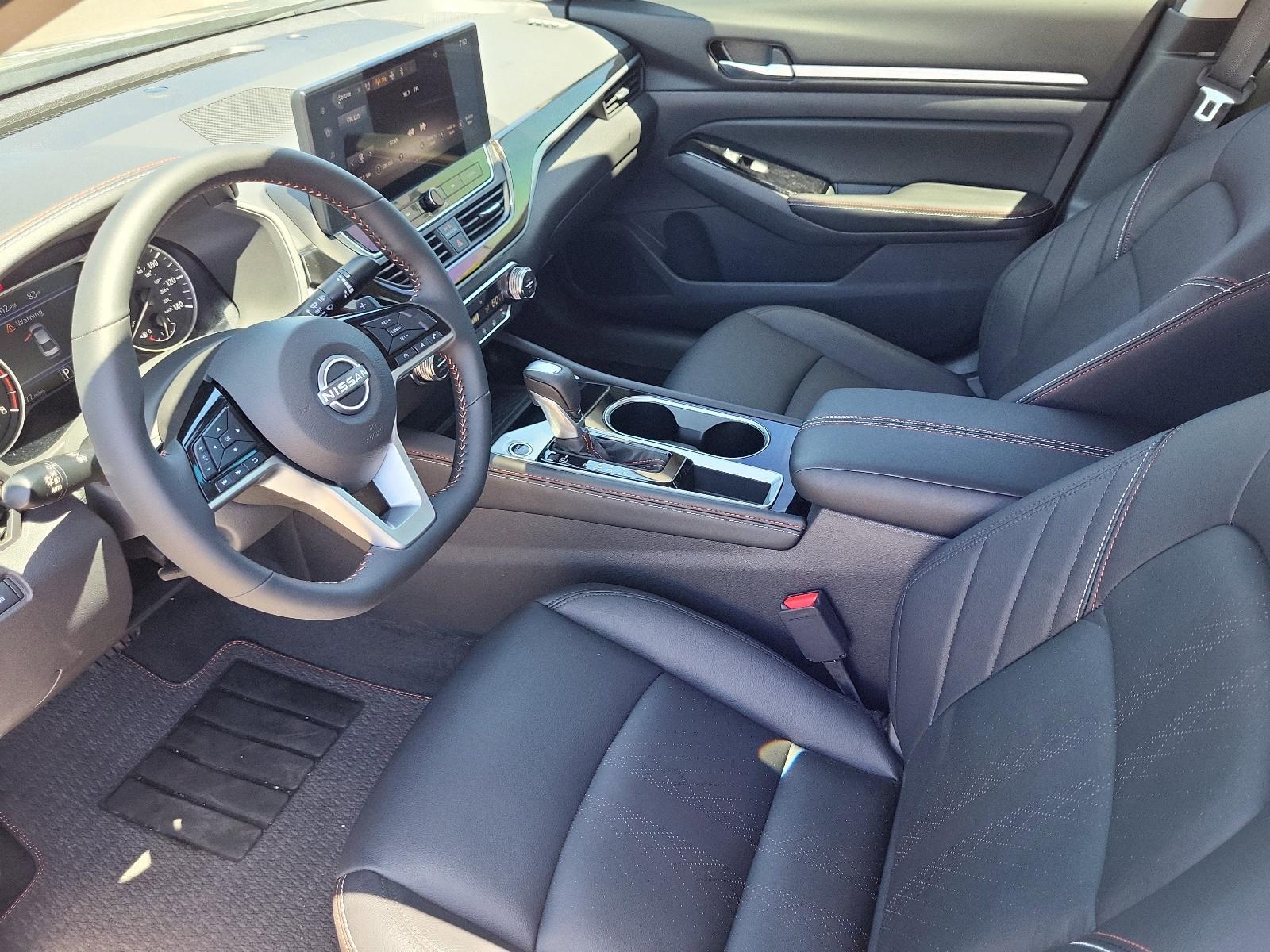 2025 Nissan Altima Vehicle Photo in Albuquerque, NM 87110