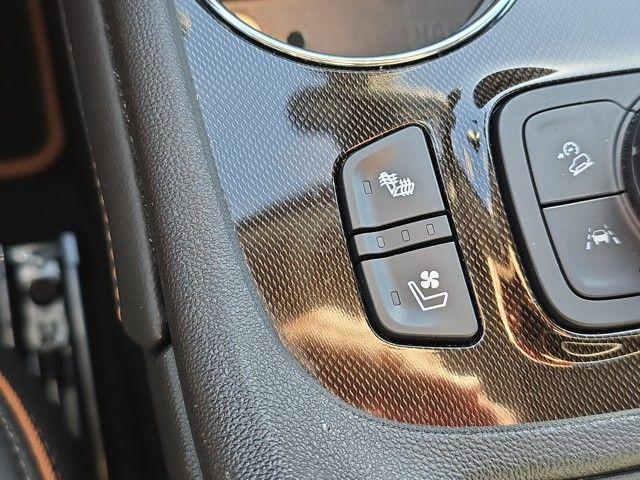 2022 GMC Acadia Vehicle Photo in Pleasant Hills, PA 15236