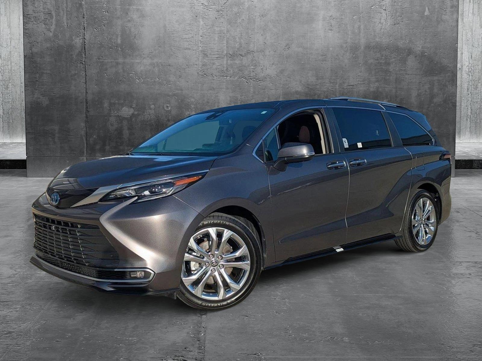 2024 Toyota Sienna Vehicle Photo in Winter Park, FL 32792