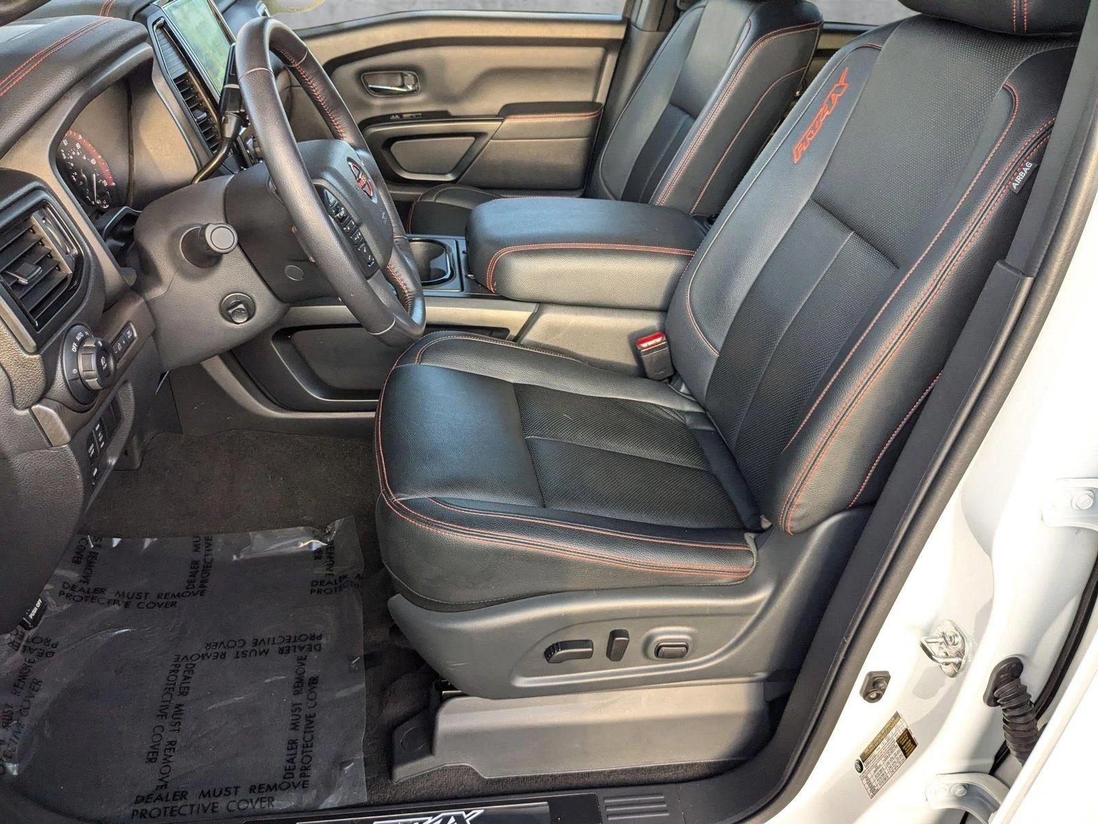 2024 Nissan Titan Vehicle Photo in Miami, FL 33135