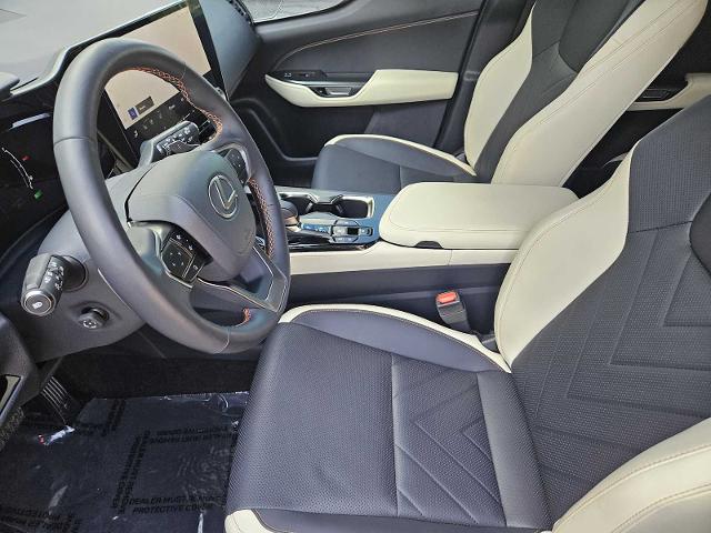 2022 Lexus NX 350h Vehicle Photo in FORT WORTH, TX 76132