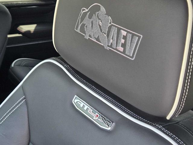 2023 GMC Sierra 1500 Vehicle Photo in DENTON, TX 76210-9321