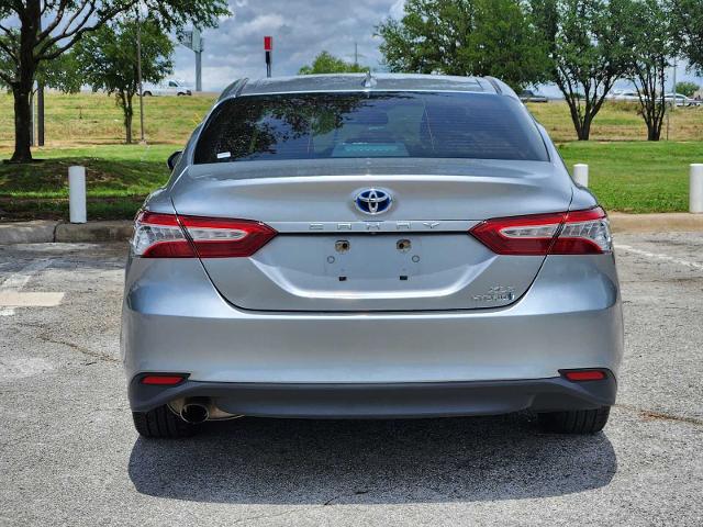 2019 Toyota Camry Vehicle Photo in DENTON, TX 76210-9321