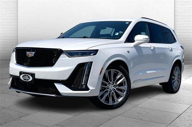 2020 Cadillac XT6 Vehicle Photo in KANSAS CITY, MO 64114-4502