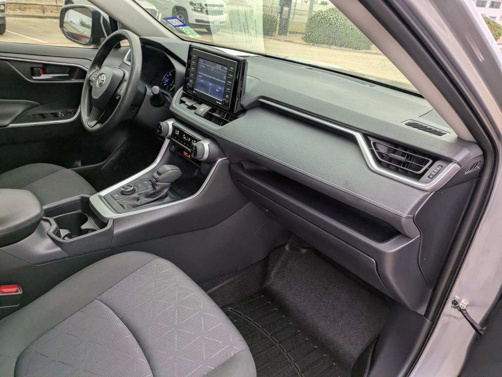 2020 Toyota RAV4 Vehicle Photo in SELMA, TX 78154-1460