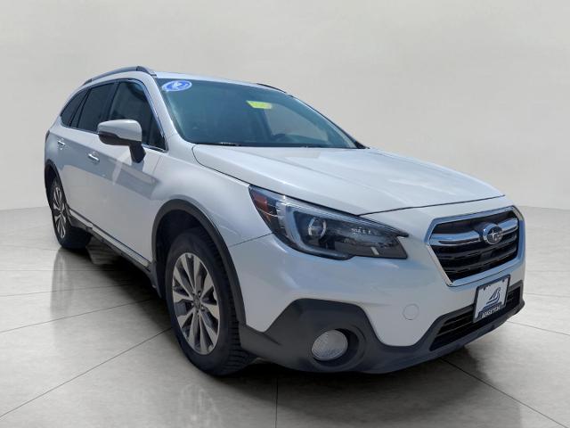 2019 Subaru Outback Vehicle Photo in Green Bay, WI 54304