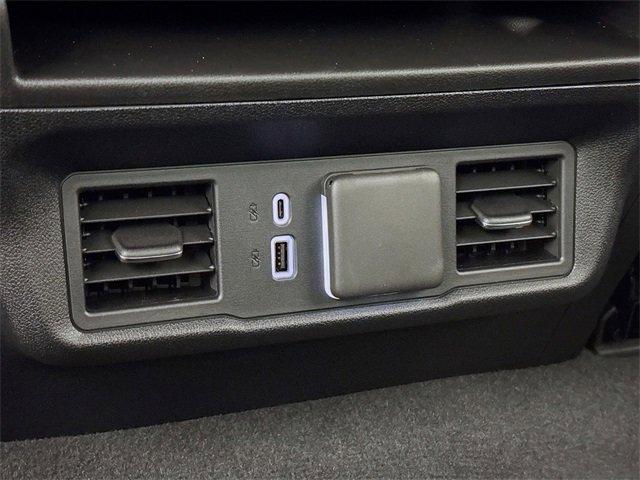 2025 GMC Sierra 2500 HD Vehicle Photo in PUYALLUP, WA 98371-4149