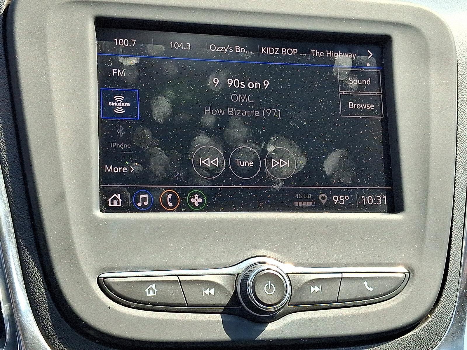 2022 Chevrolet Equinox Vehicle Photo in BETHLEHEM, PA 18017-9401