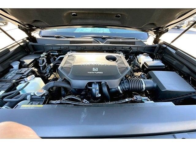 2025 INFINITI QX80 Vehicle Photo in San Antonio, TX 78230