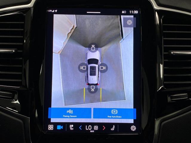 2023 Volvo XC90 Vehicle Photo in Appleton, WI 54913