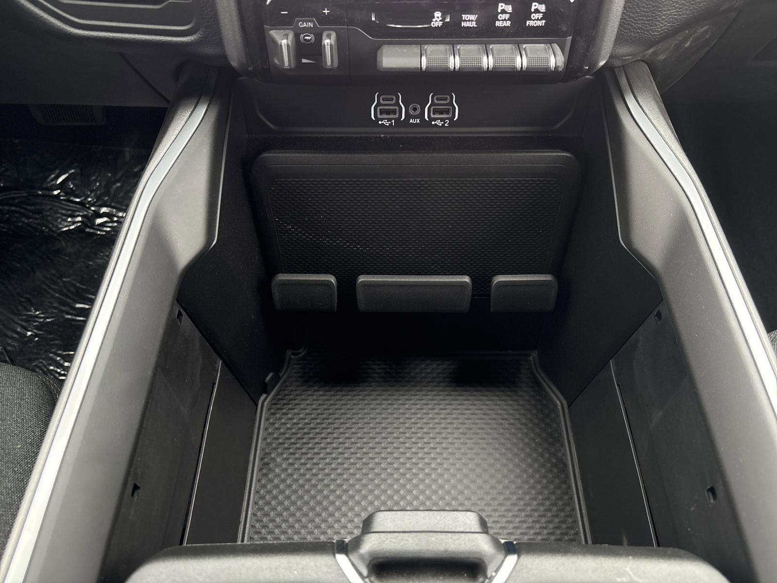 2025 Ram 2500 Vehicle Photo in Mechanicsburg, PA 17050-1707