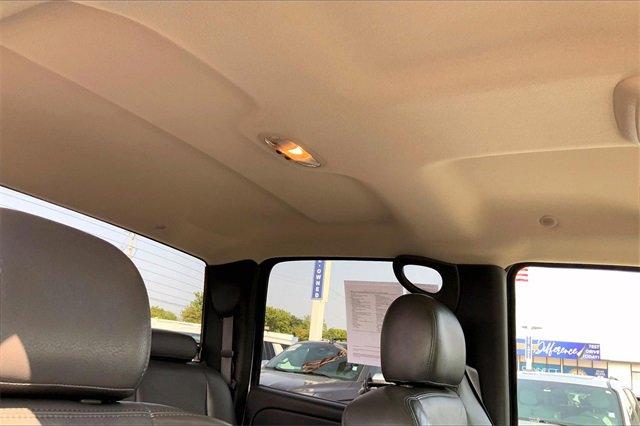 2004 Chevrolet Silverado 2500 HD Vehicle Photo in INDEPENDENCE, MO 64055-1377