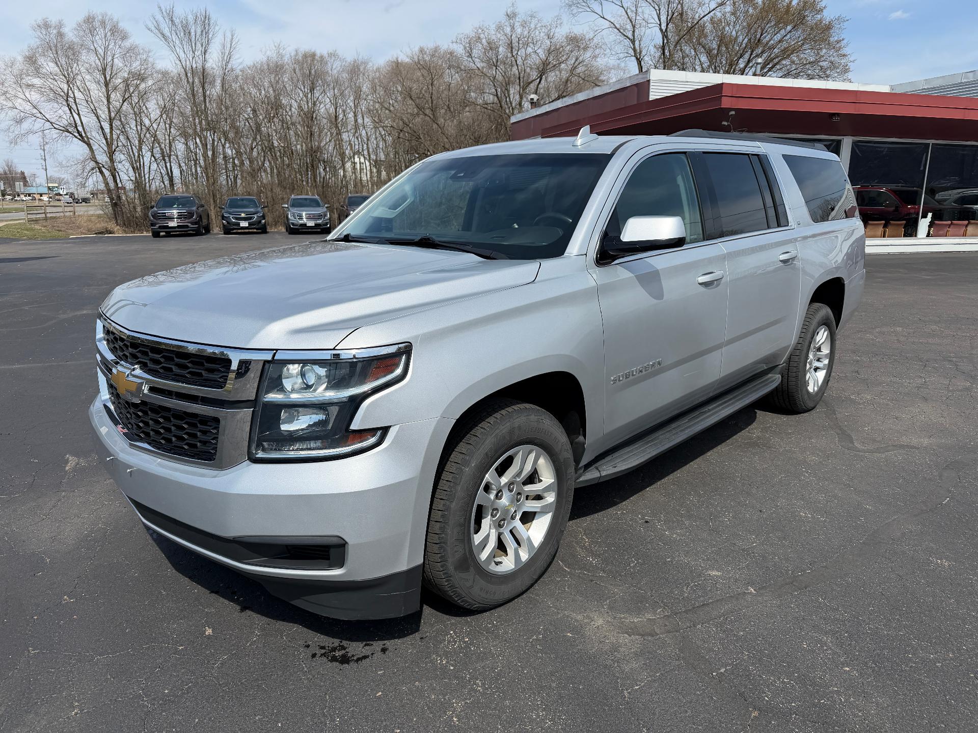 Silver 2017 Chevrolet Suburban 1500 LT 4WD SUV / Crossover Four-Wheel Drive 6-Speed Automatic