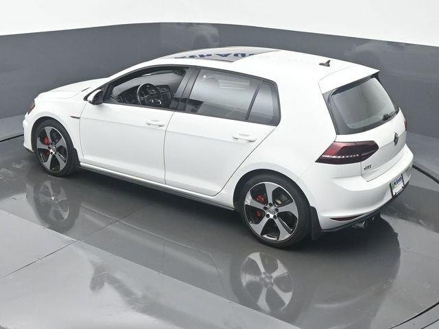 2017 Volkswagen Golf GTI Vehicle Photo in Marion, IA 52302