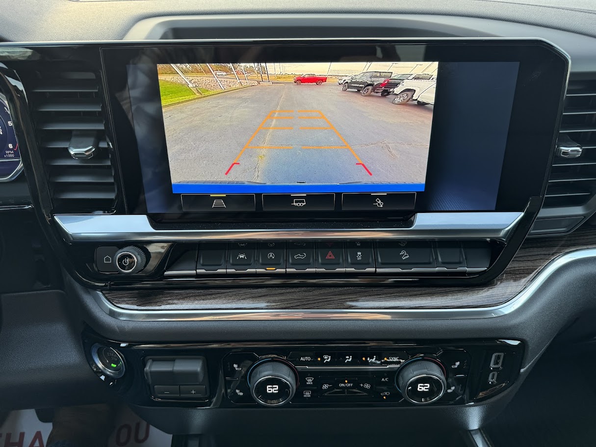 2025 Chevrolet Silverado 1500 Vehicle Photo in BOONVILLE, IN 47601-9633