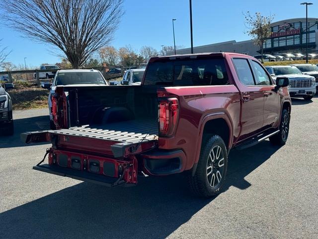 2025 GMC Sierra 1500 Vehicle Photo in LOWELL, MA 01852-4336