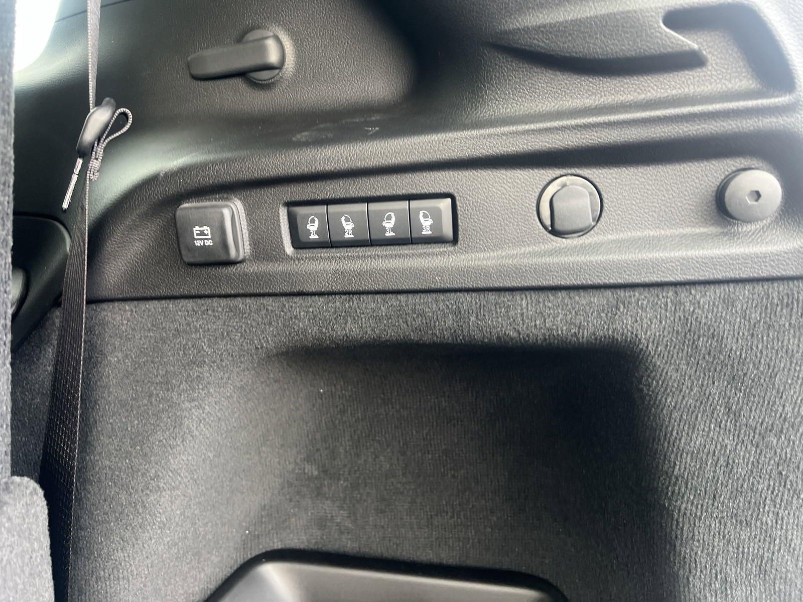 2025 Jeep Grand Cherokee L Vehicle Photo in Mechanicsburg, PA 17050-1707