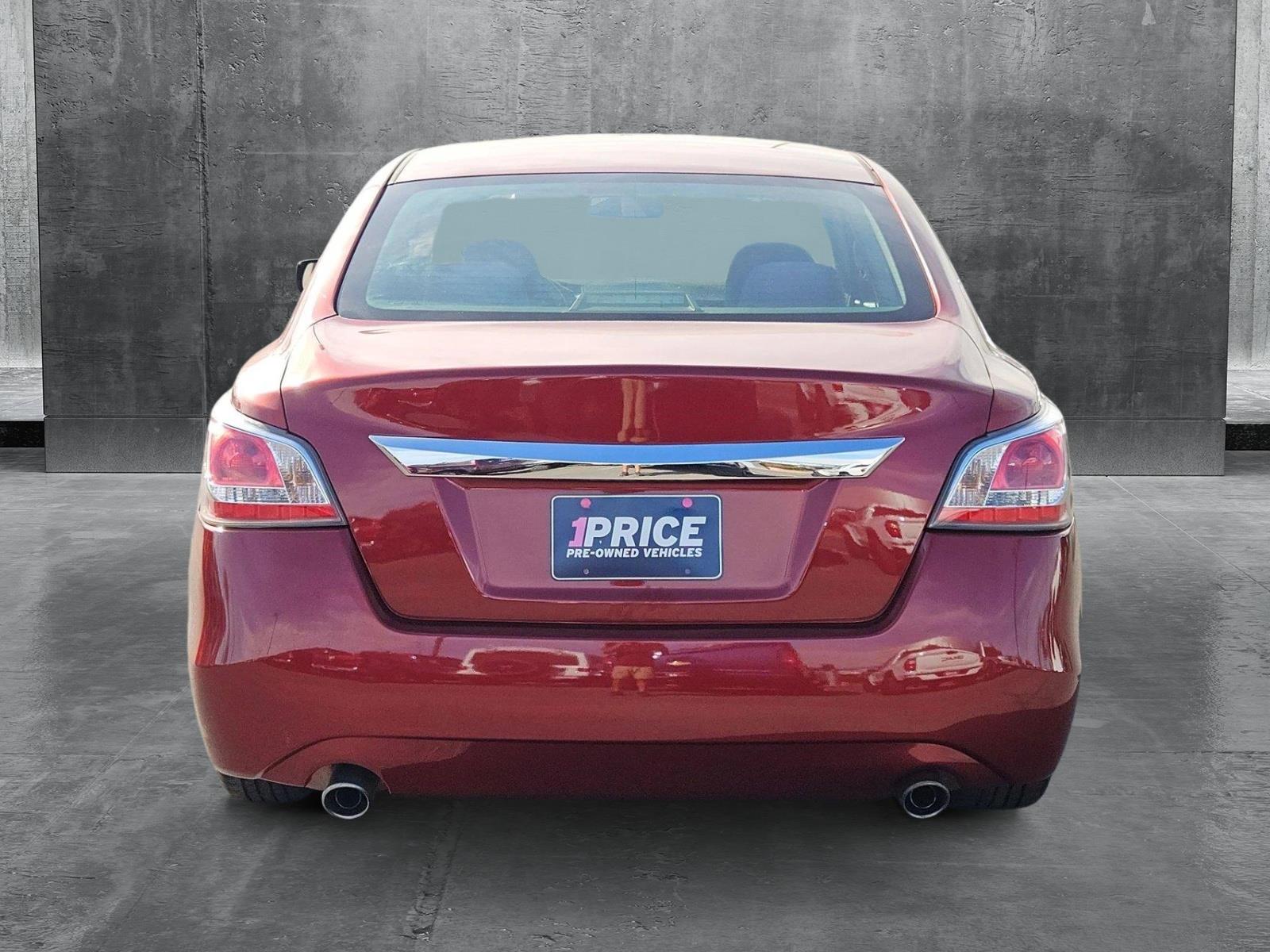 2015 Nissan Altima Vehicle Photo in MESA, AZ 85206-4395