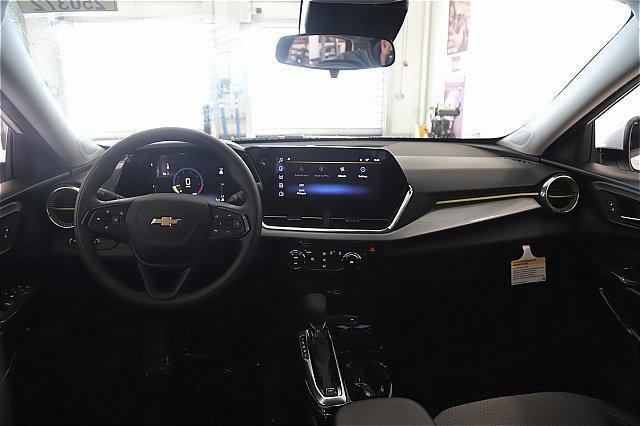 2025 Chevrolet Trax Vehicle Photo in MEDINA, OH 44256-9001