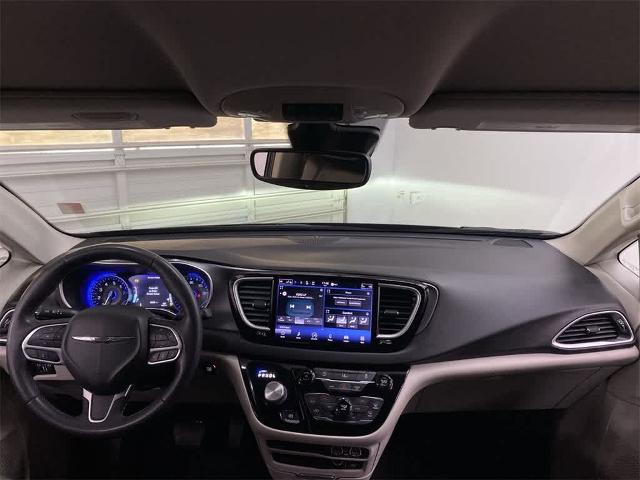 2022 Chrysler Pacifica Vehicle Photo in PORTLAND, OR 97225-3518