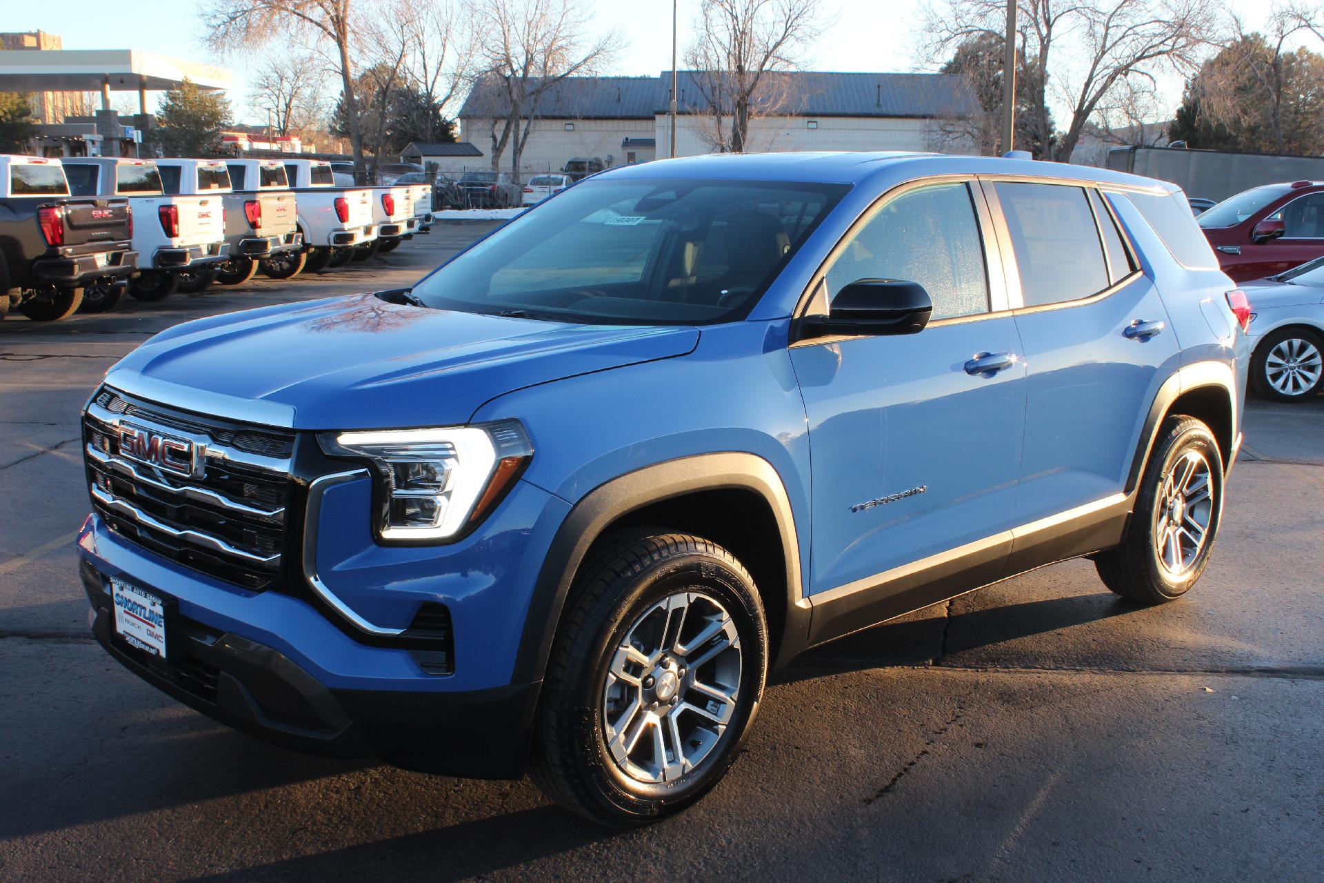 2025 GMC Terrain Vehicle Photo in AURORA, CO 80012-4011